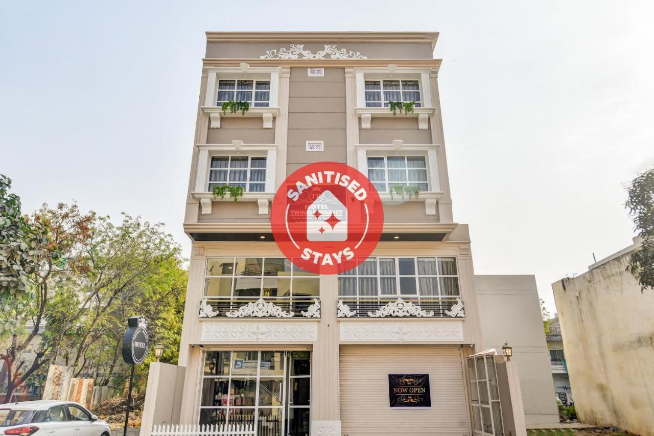 Capital O 77828 Hotel Twinkle Regency Indore Eksteriør bilde